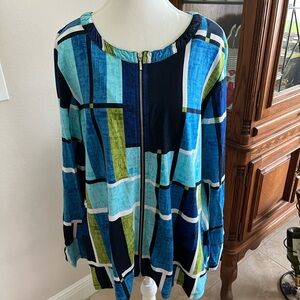 Chicos casual jacket/top.